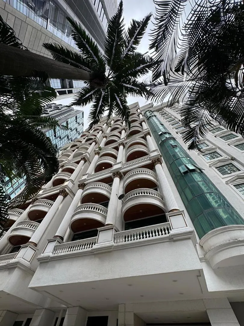 Apartment Klcc Suites In Kl 2000Sqf Luxurious Residence Kuala Lumpur