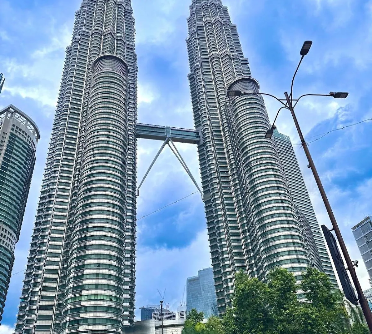 Klcc Suites In Kl 2000Sqf Luxurious Residence Kuala Lumpur Malaysia