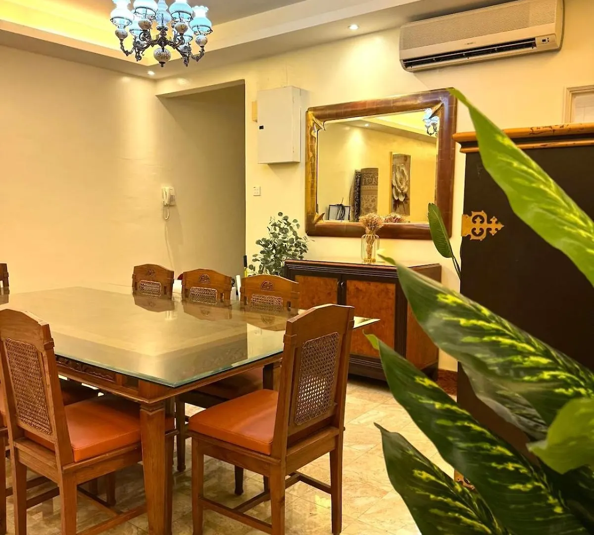 Klcc Suites In Kl 2000Sqf Luxurious Residence Kuala Lumpur 0*,  Malaysia